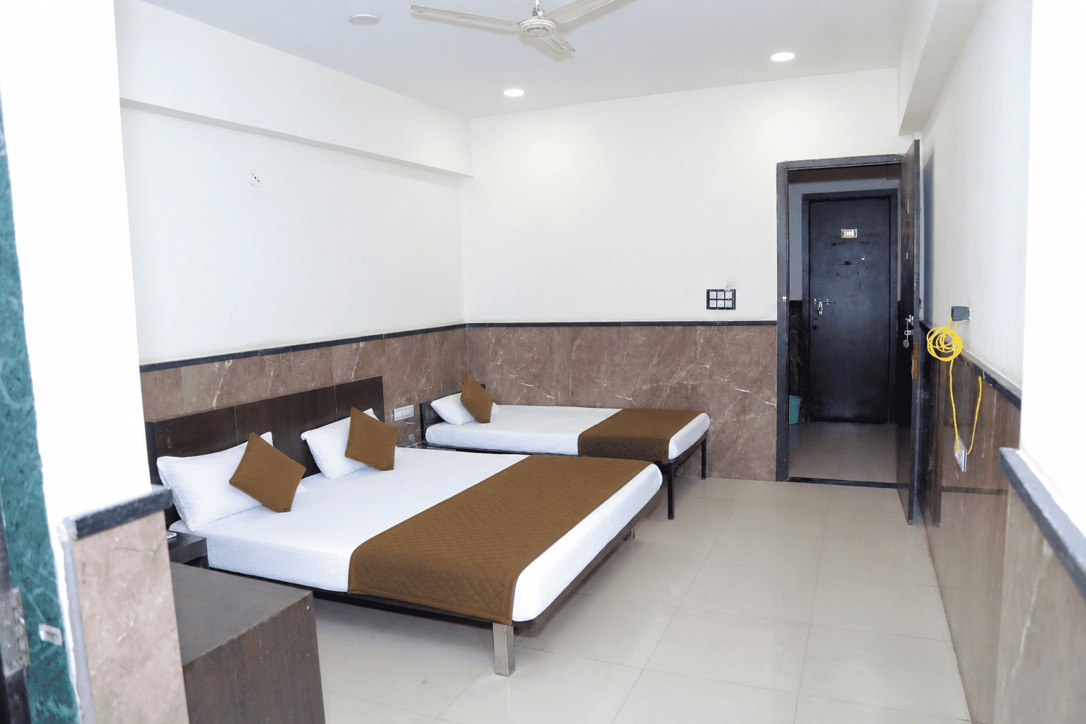AC Deluxe Room